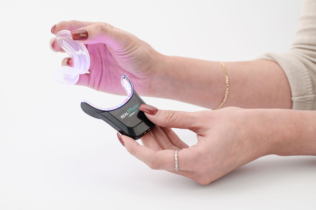 Loyal Customer V4 Real White Teeth Whitening System